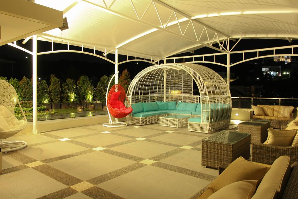 Daily Home Villa Dago Bandung Zimmer foto